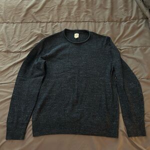 GAP crewneck sweater